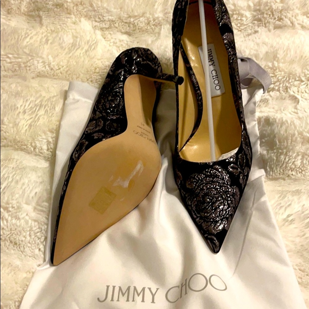 Jimi Choo pumps